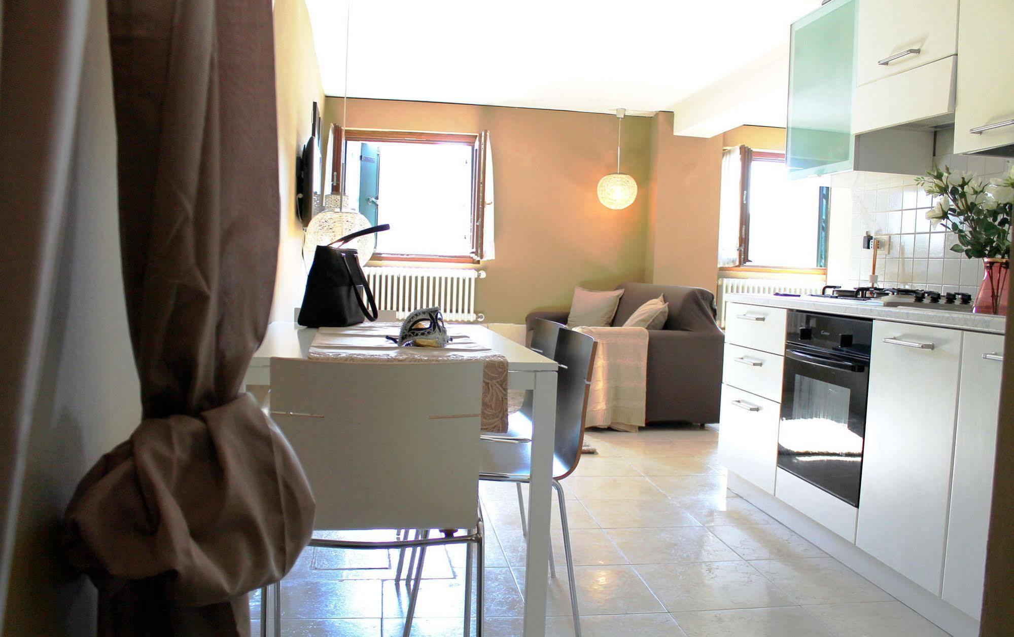 The Charm * Venedig